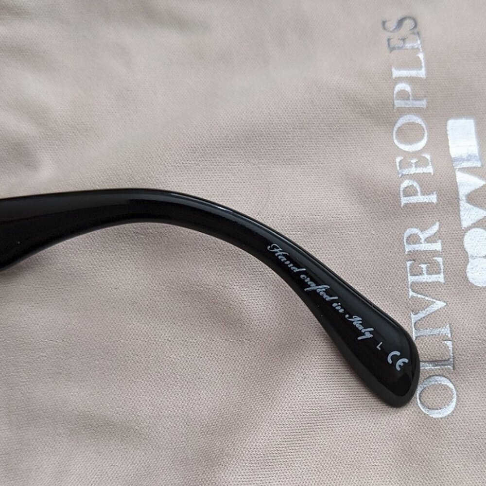 Oliver Peoples polarized black sunglasses - Picture 8 of 10